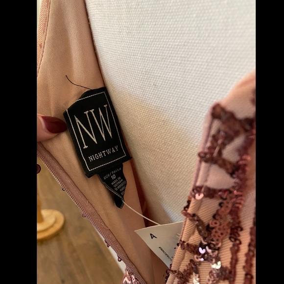 Nightway Pink Sequin Dress - Picture 10 of 11